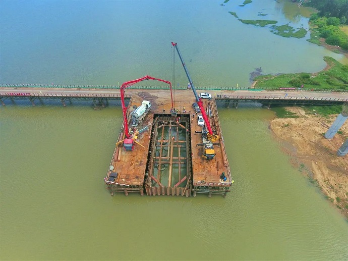 海南环岛旅游公路项目.jpg